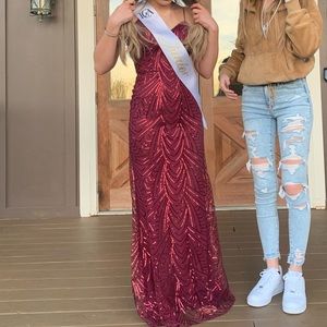size 0 maroon sequenced long formal dress!!